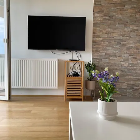 Apartment9b With Amazing View *