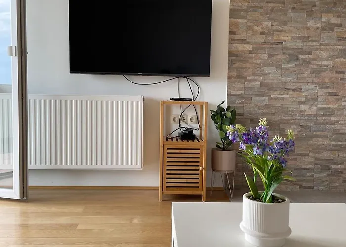 Apartment9b With Amazing View *